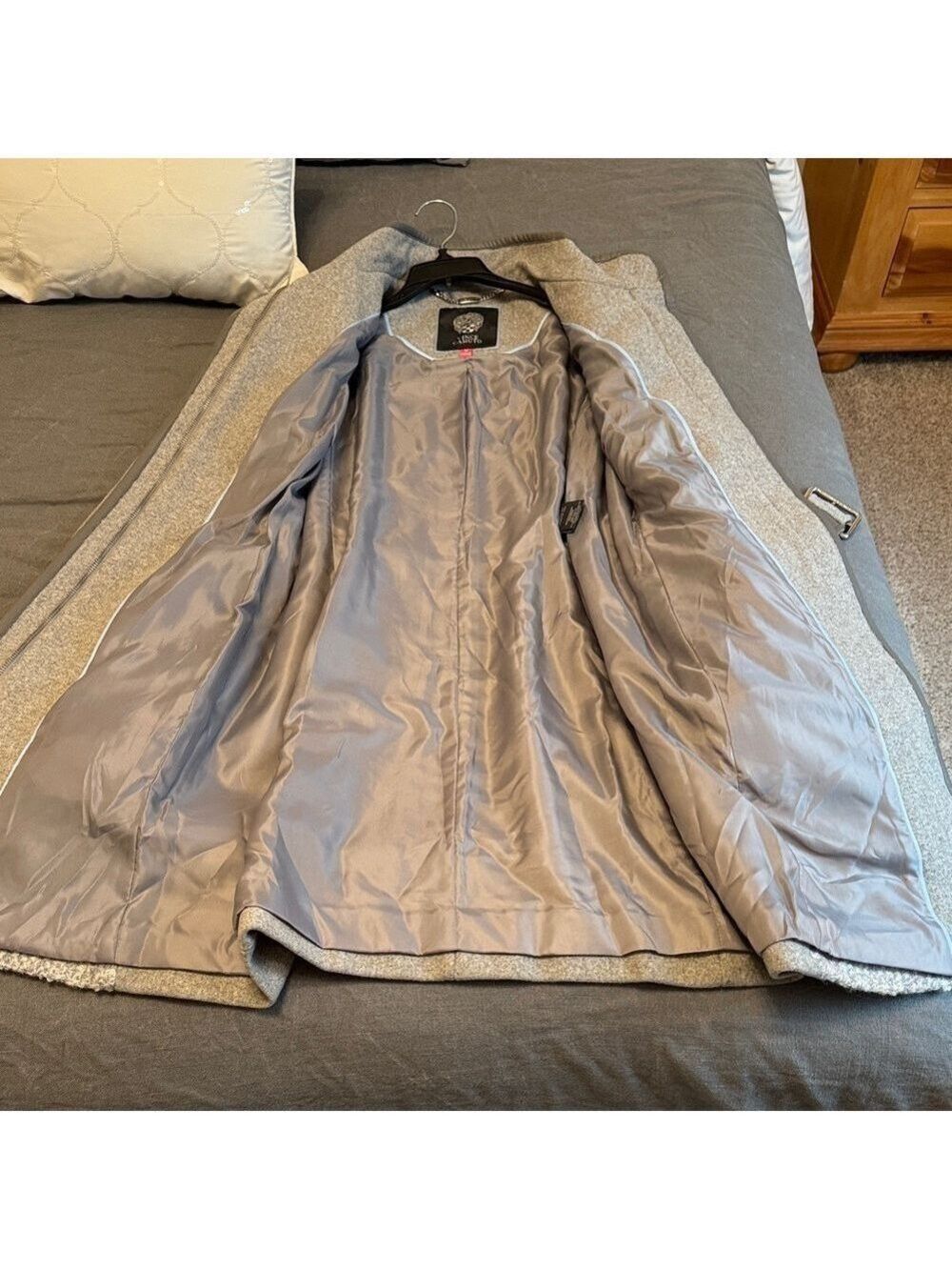 Vince Camuto Gray Trench Coat Belt - Picture 4 of 7